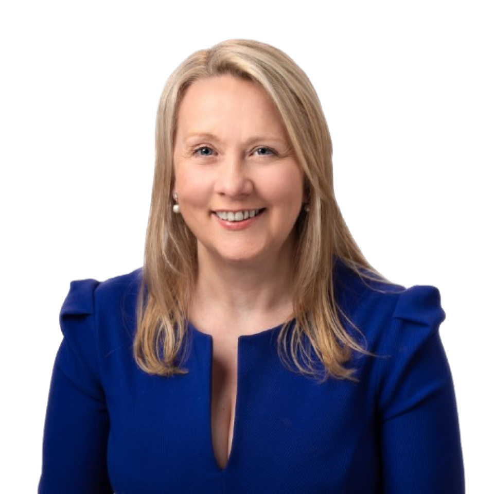 A head and shoulders picture of Ellen Farrell.